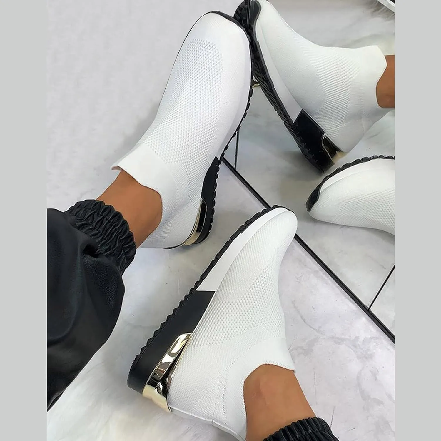 Black Platform Tennis Shoes for Women Slip On Sneakers Women Arch Support Platform Womens Casual Shoes Slip Ons with Arch Support Women's Sneakers Womens Black Sneakers Size 7w