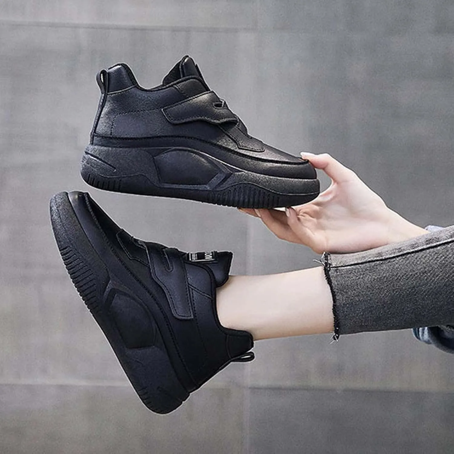 Black Sneakers for Women Fashion Platform Hiking Shoes Round Toe Lace Up Outdoor Running Sneaker Casual Footwear
