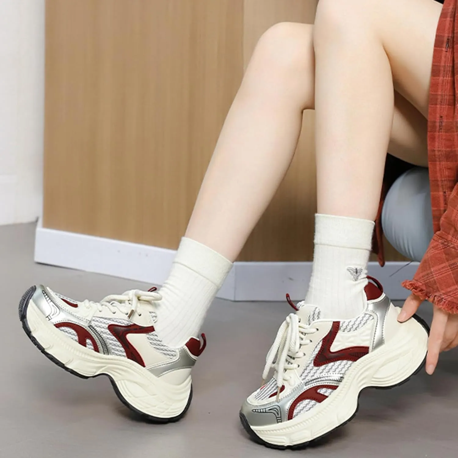 Chunky Lace-Up Fashion Sneakers for Women - Platform Trainers for Spring,Autumn,Travel - Dad Shoes with Versatile Style,Breathable Material - Casual Styles,Red-39