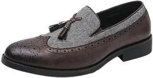 Fashion Men's Leather Shoes Business Dress Oxford Shoes for Men Two Tone Leather Shoes for Men with Tassel Slip On Men's Loafers