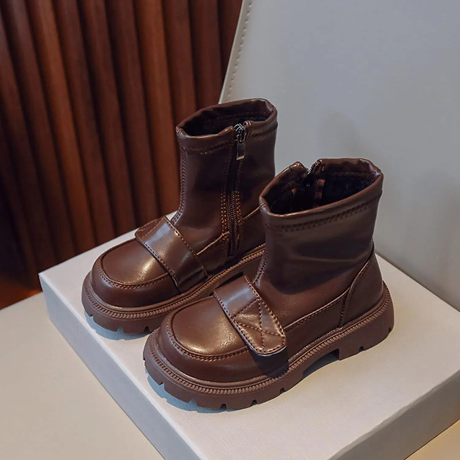 Fashionable Winter Children Boots Boys and Girls Ankle Boots Thick Sole Non Slip Plush Warm Baby Girl Boots with Sole