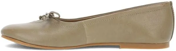 Frye Emma Ballet Women's Flat-Shoes - Classic Leather Slip-On Design, Comfortable Everyday Wear, Elegant and Versatile Style