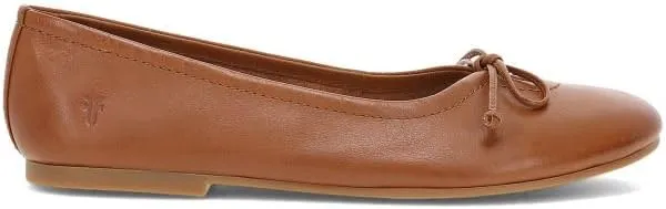 Frye Emma Ballet Women's Flat-Shoes - Classic Leather Slip-On Design, Comfortable Everyday Wear, Elegant and Versatile Style