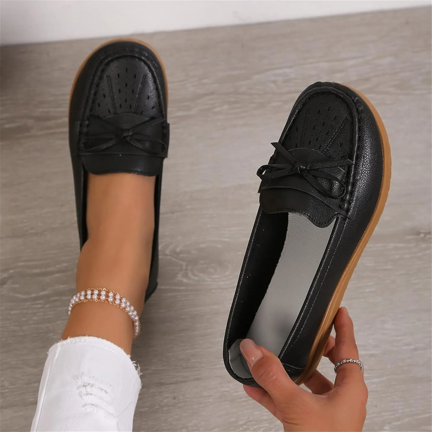 Ladies Fashion Solid Color Breathable Hollow Leather Bow Women Wedges Boots Platform Shoes Slip on Boots Fashion Casual