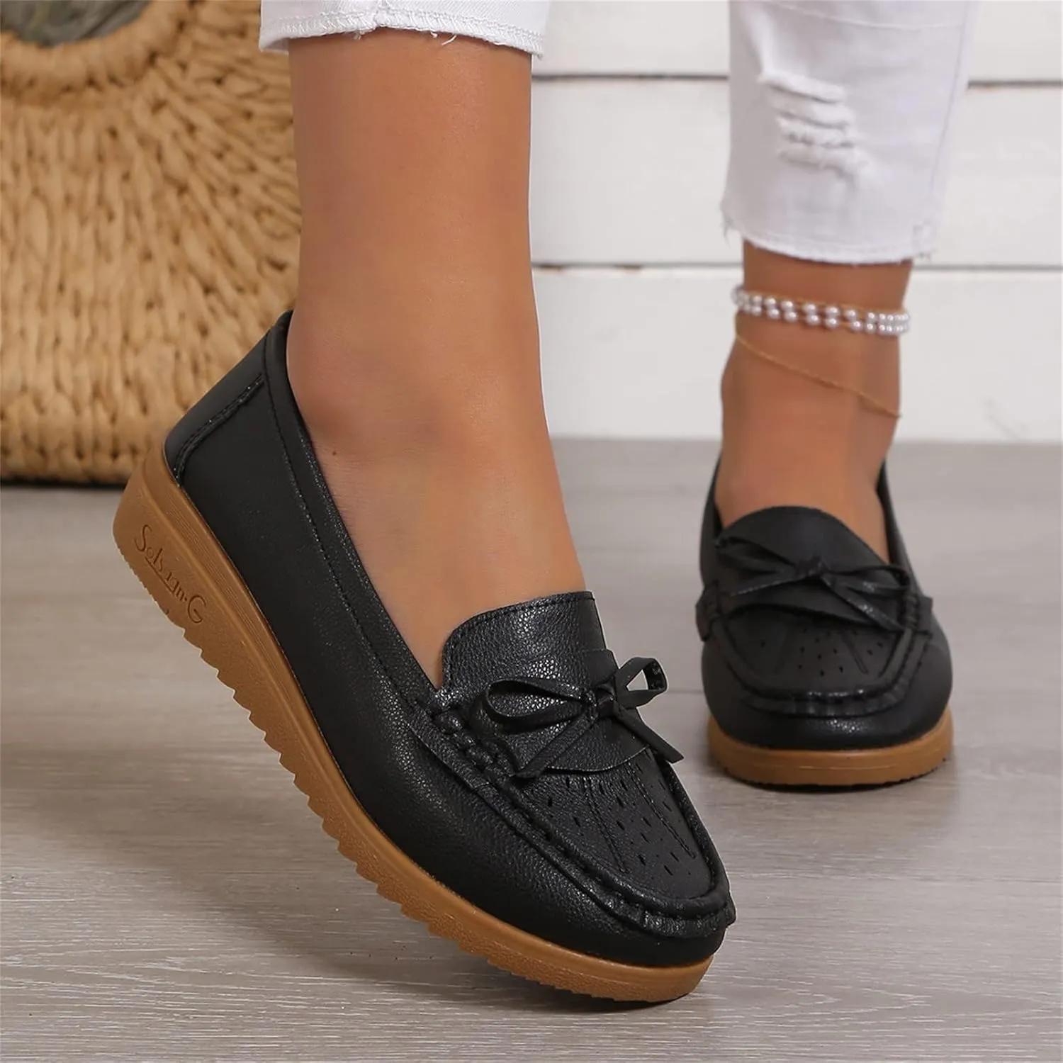 Ladies Fashion Solid Color Breathable Hollow Leather Bow Women Wedges Boots Platform Shoes Slip on Boots Fashion Casual