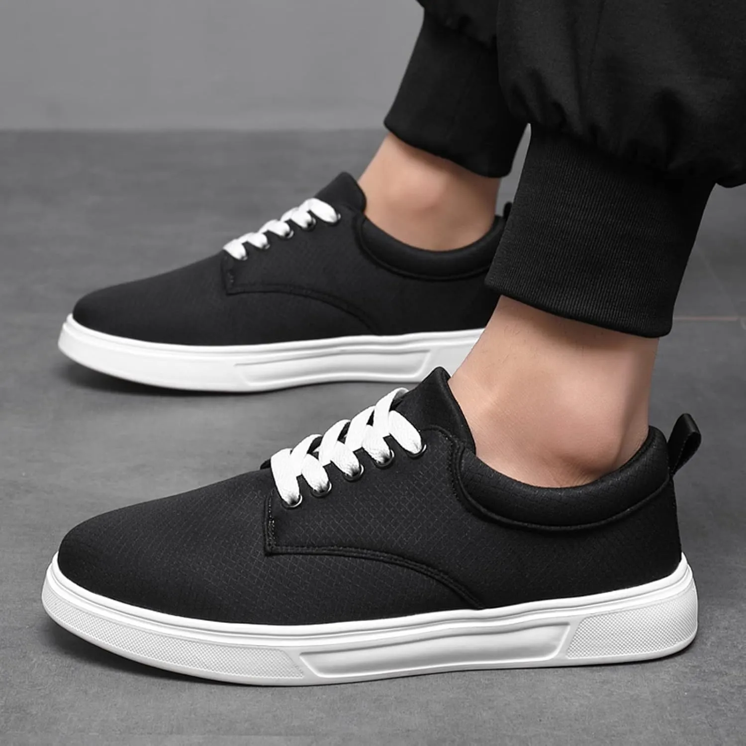 Men Casual Shoes Fashionable and Simple Solid Color Thick Bottomed Flat Bottomed Comfortable Mens Dark Casual Shoes