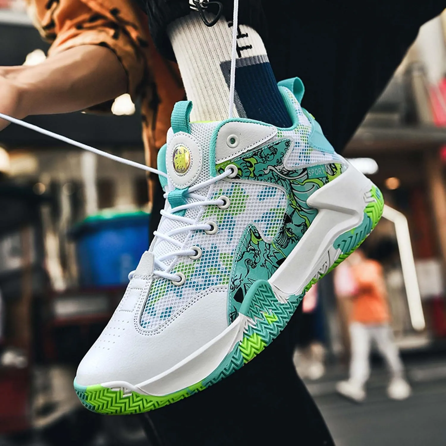 Men's Anti Slip Basketball Shoes Fashionable Personality Running Sneakers Indoor Outdoor Breathable Cushioning Trainers