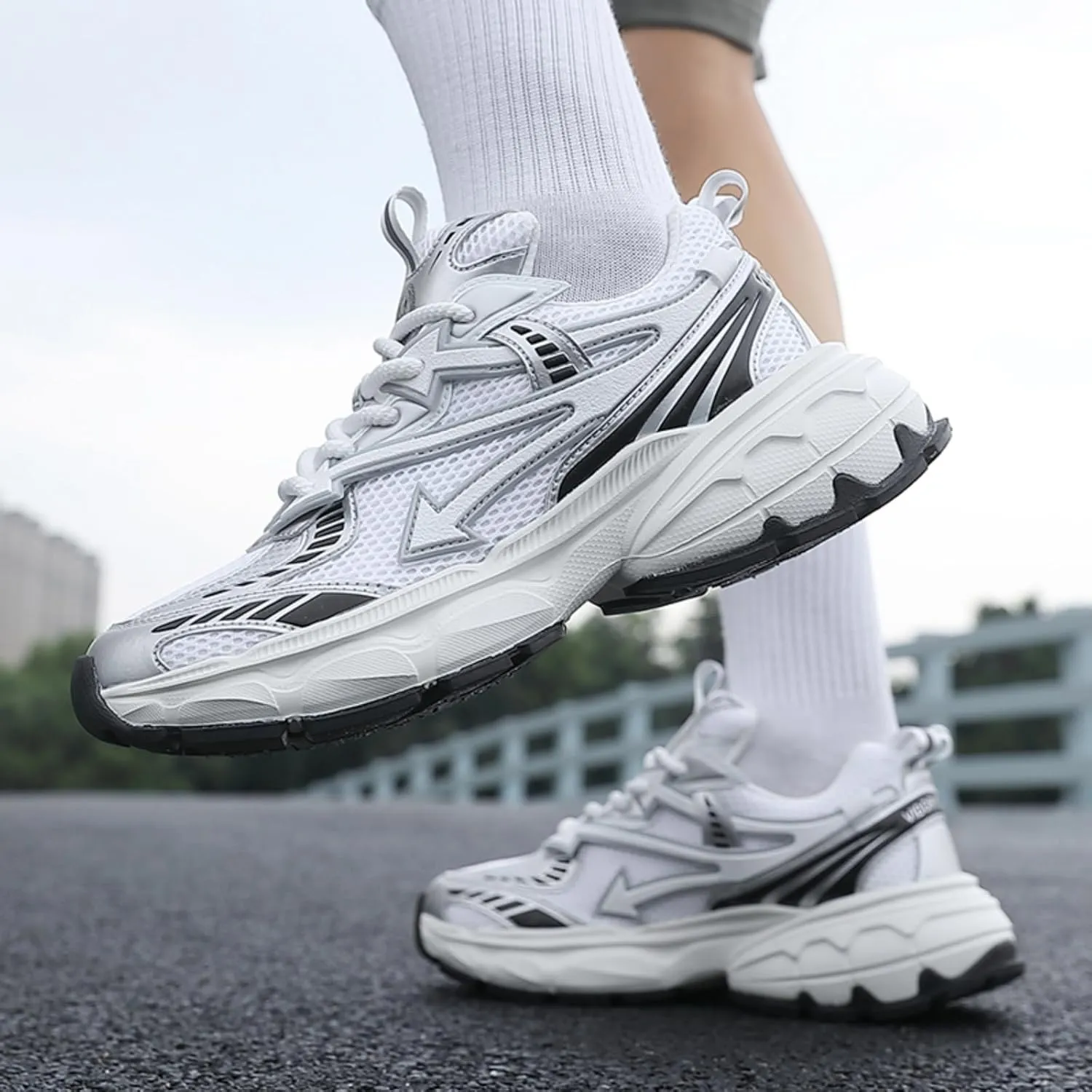 Men's Fashion Breathable Mesh Lace Up Chunky Sneakers Casual Trendy Round Toe Non Slip Platform Outdoor Running Training Walking Dad Shoes