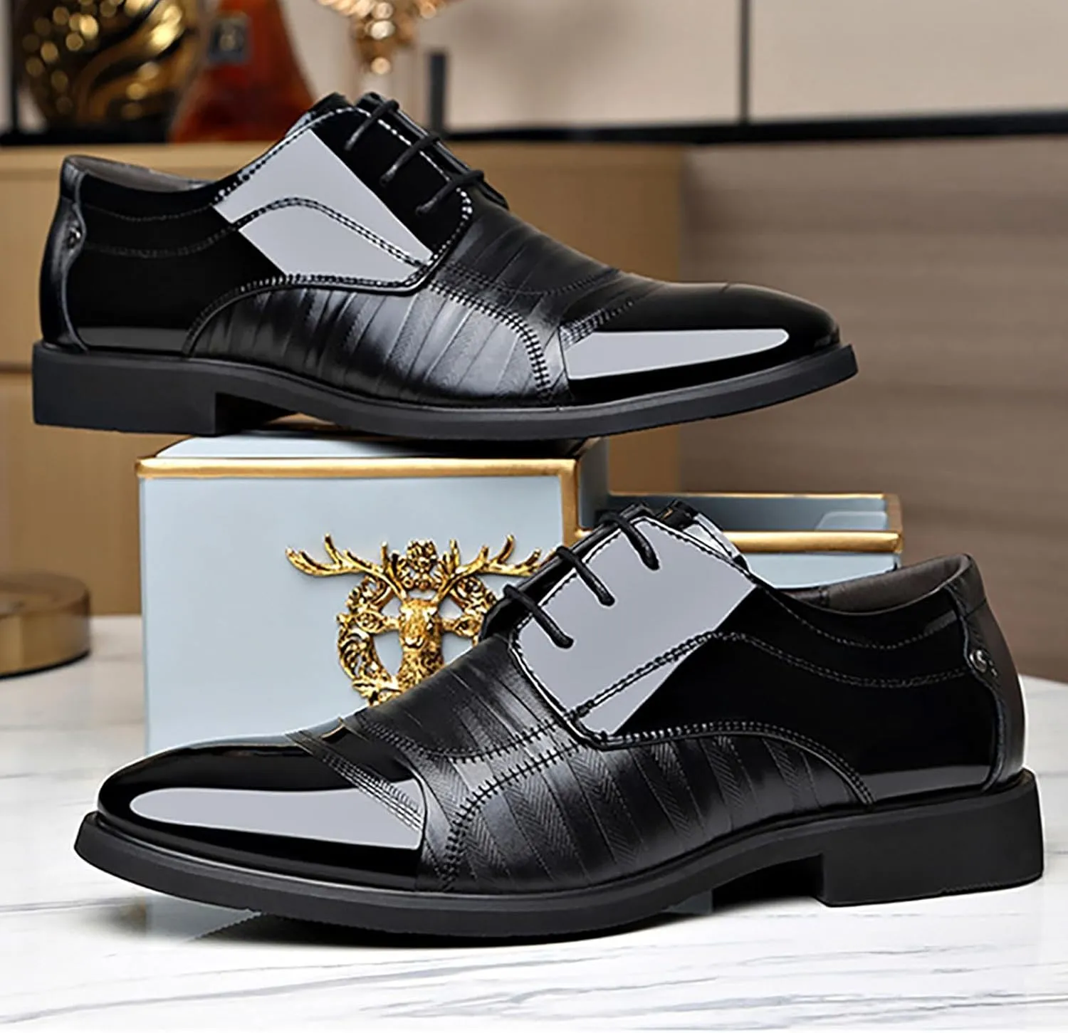 Men's Oxfords Dress Shoes Classic Business Leather Shoes， New Lace-up Breathable Patent Leather Shoes Man Office Wedding Flats