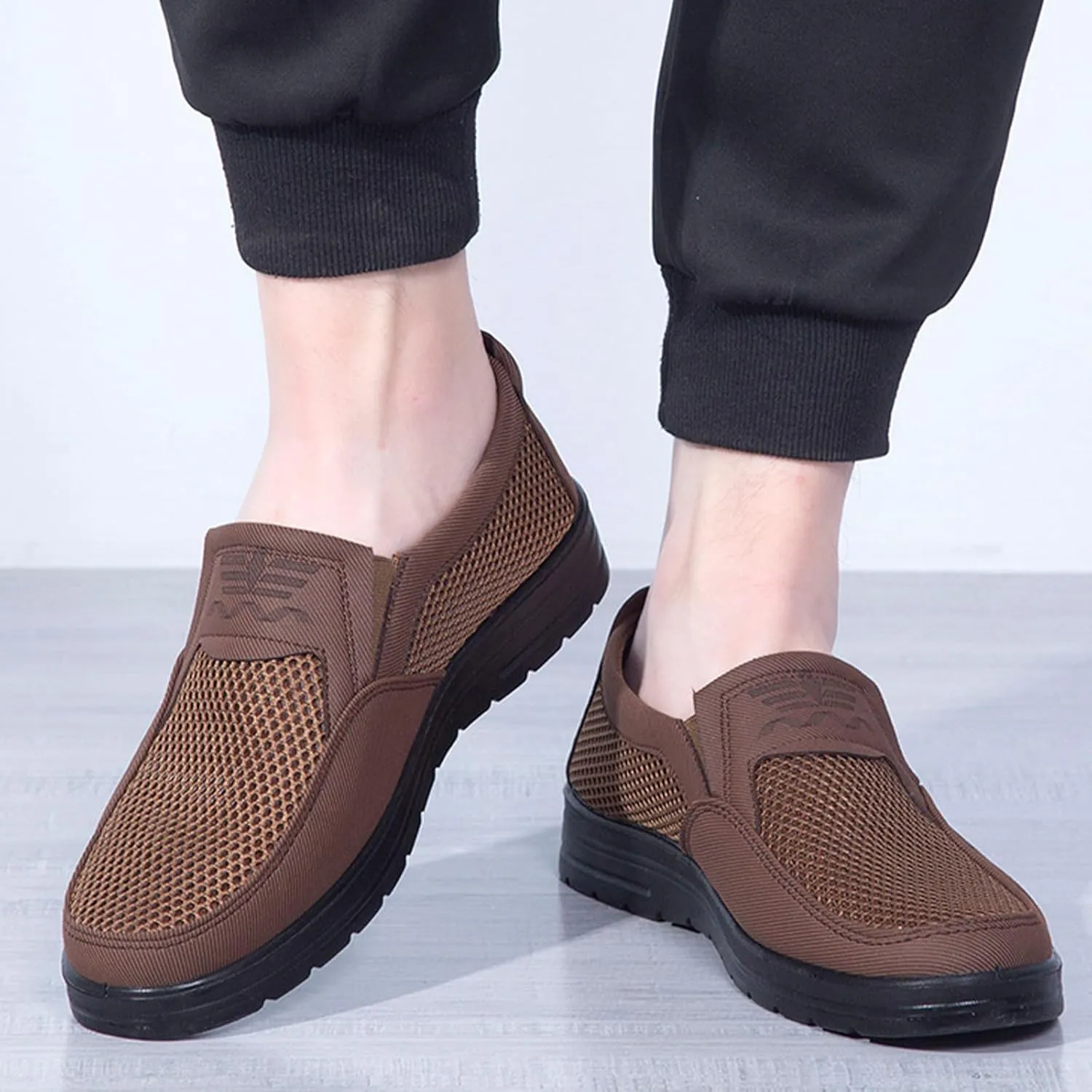 Men's Platform Non Slip Hollow Out Mesh Loafers Leisure Fashion Round Closed Toe Slip On Walking Sneakers Summer Breathable Work Driving dad Shoes