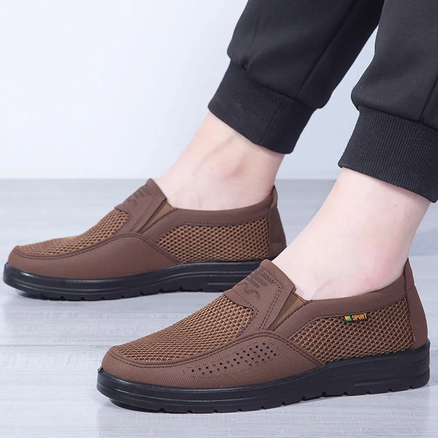 Men's Platform Non Slip Hollow Out Mesh Loafers Leisure Fashion Round Closed Toe Slip On Walking Sneakers Summer Breathable Work Driving dad Shoes