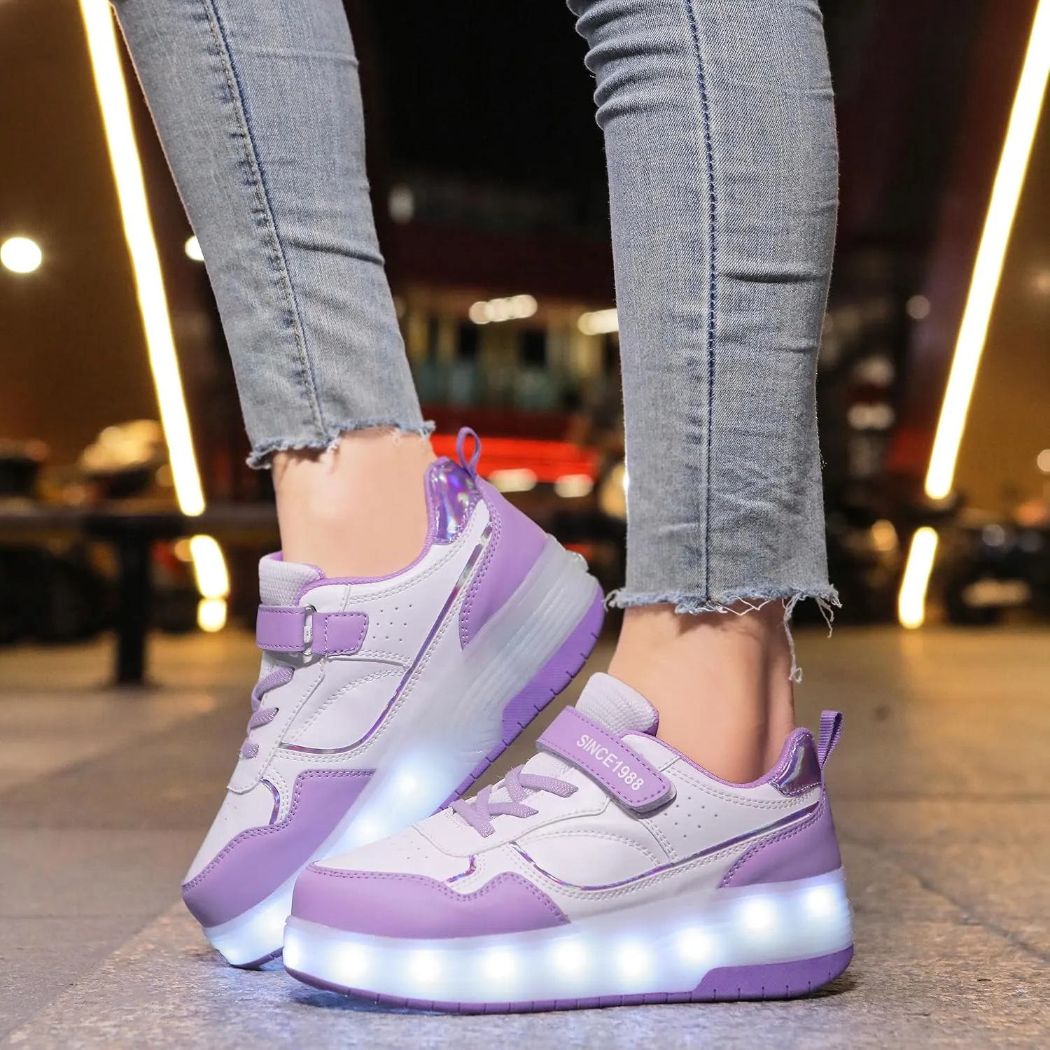 Roller Skate Shoes for Boys Girl Sneakers with Retractable Wheels-Stylish Trainers for Kids, Enhanced Safety LED Light-Up USB Rechargeable Skateboarding Perfect for Party, Birthday, Christmas