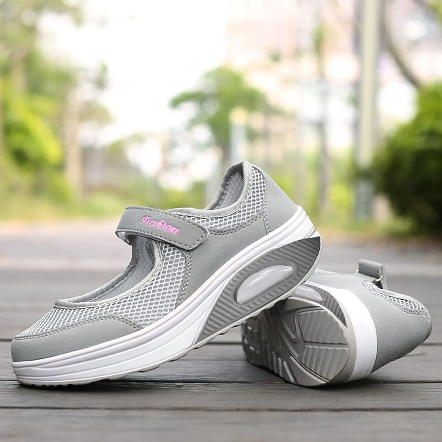 Slip On Shoes Women Mesh Breathable Dressy Casual Shoes Black Platform Sneaker Women's Walking Sneakers Wide Arch Support Slip On Tennis Shoe Casual Loafers