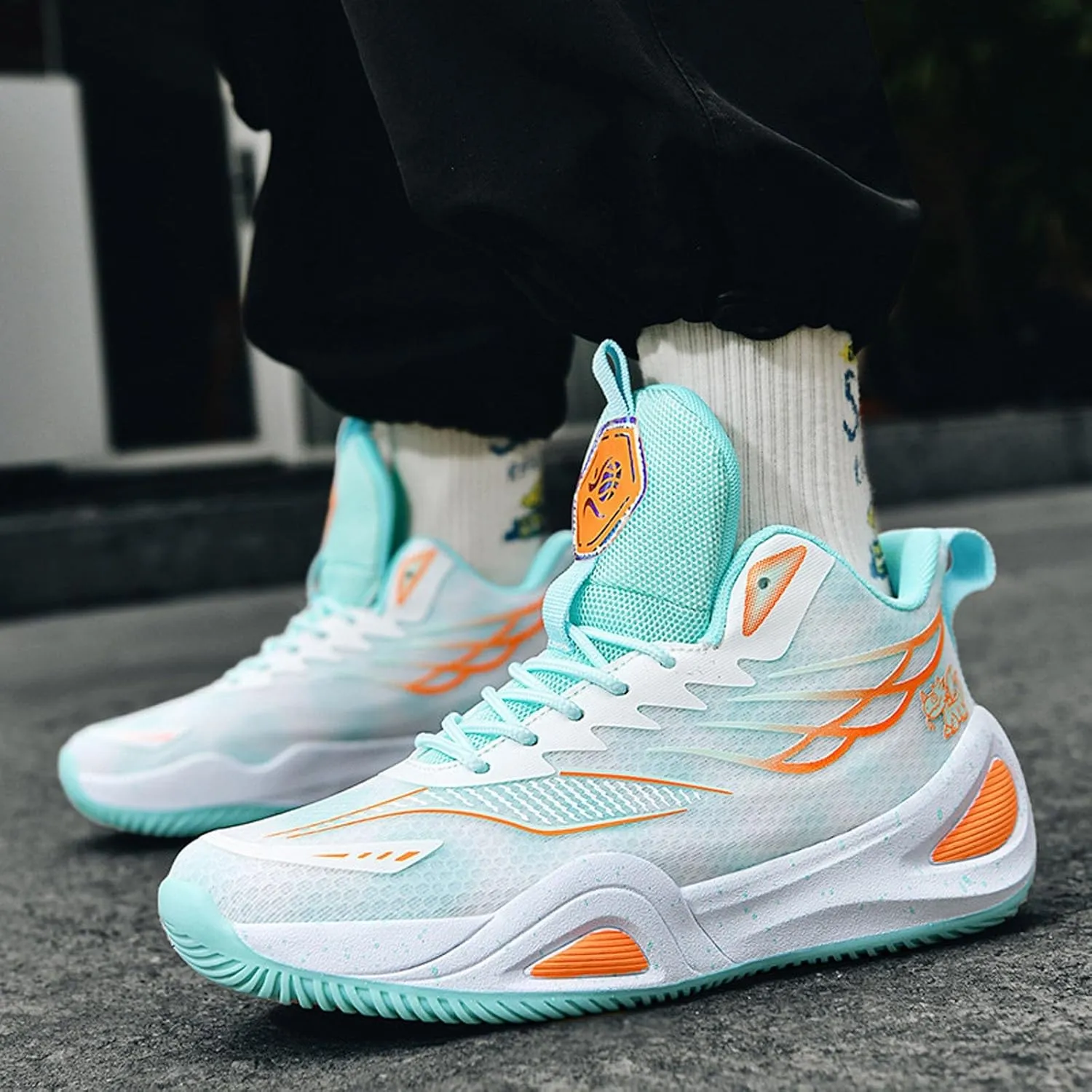 Womens Basketball Shoes for Men High Top Breathable Non Slip Unisex Adult Youth Outdoor Chukka Sneaker Boots Mens